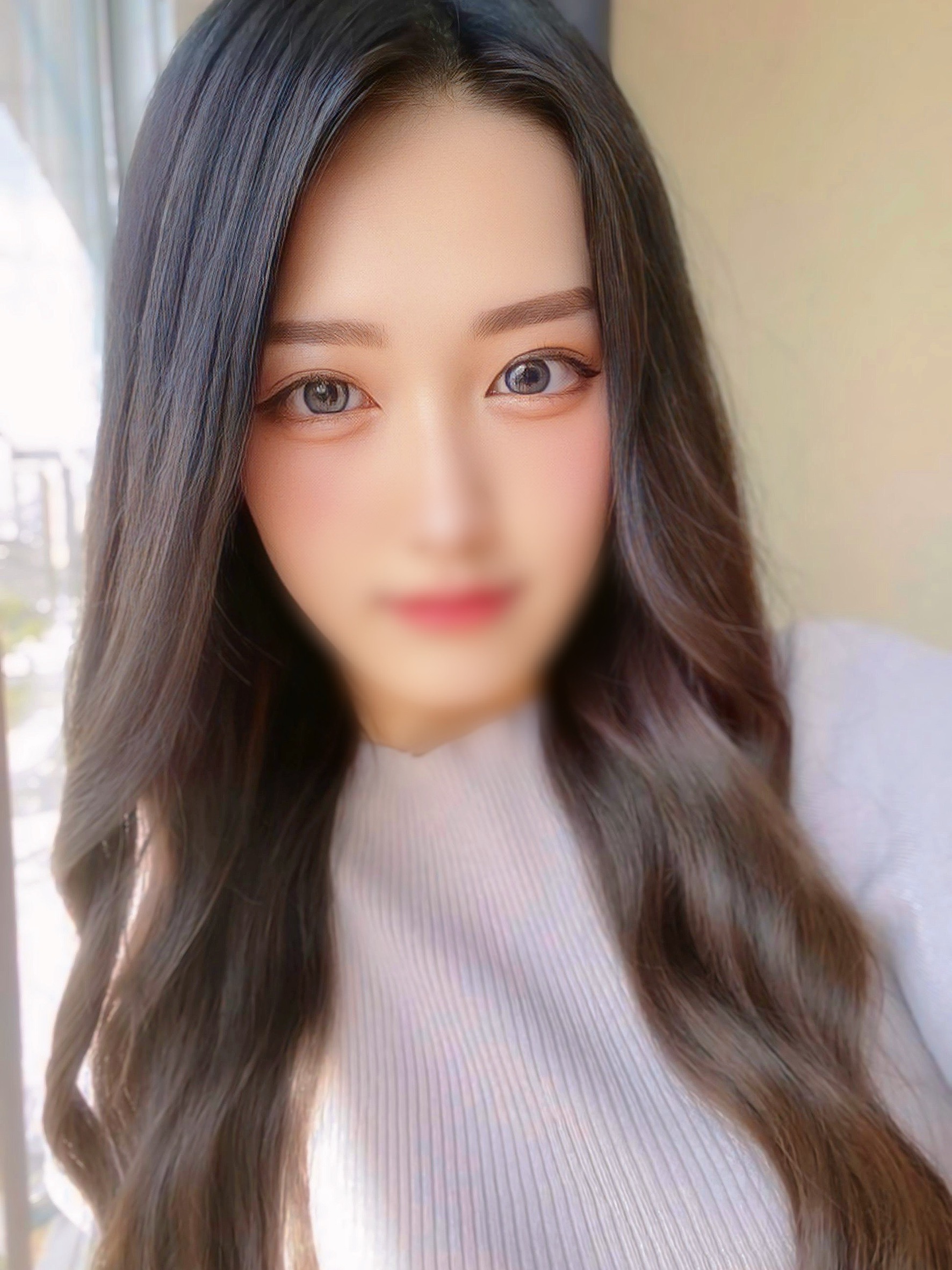 愛田　みりあ